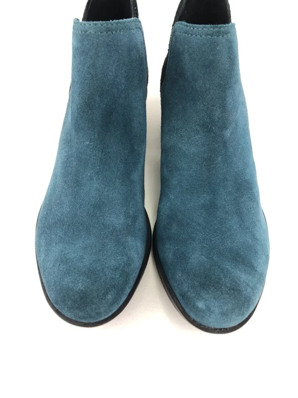 Sorel Lolla II Cut Out Suede Ankle Boots 7.5